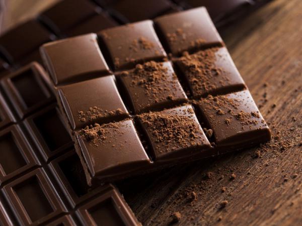 شرکت وارد کننده شکلات کادویی